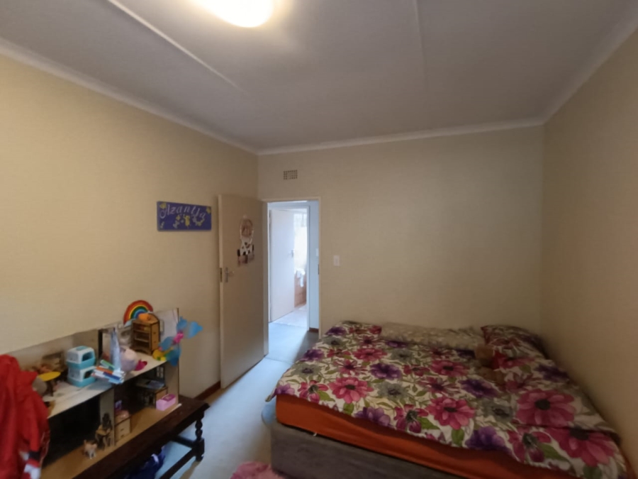 3 Bedroom Property for Sale in Protea Park North West